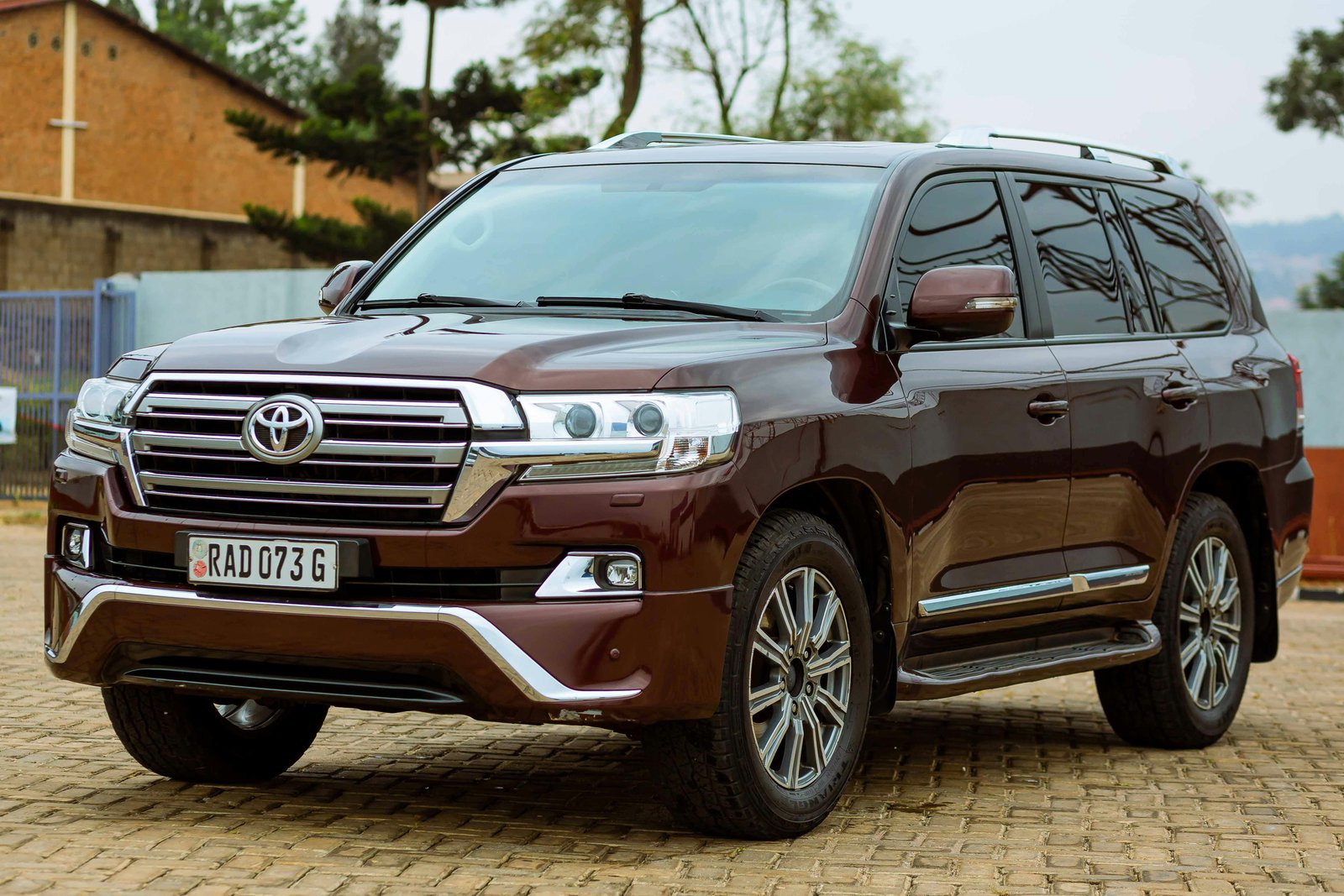 Toyota Land Cruiser